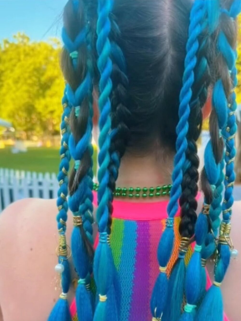 Basic Pony Braid. - Picture 4 of 15